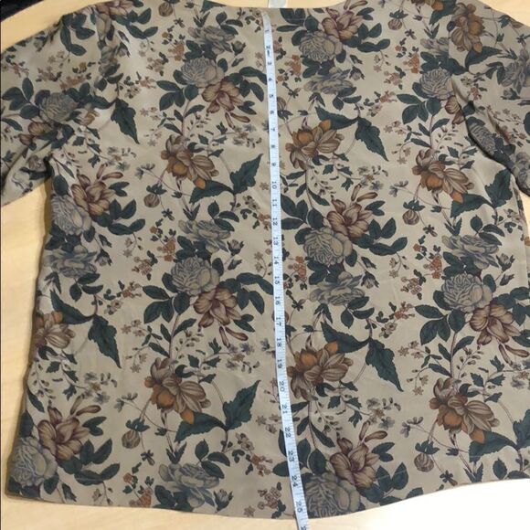 100% Silk used   - Picture 3 of 4